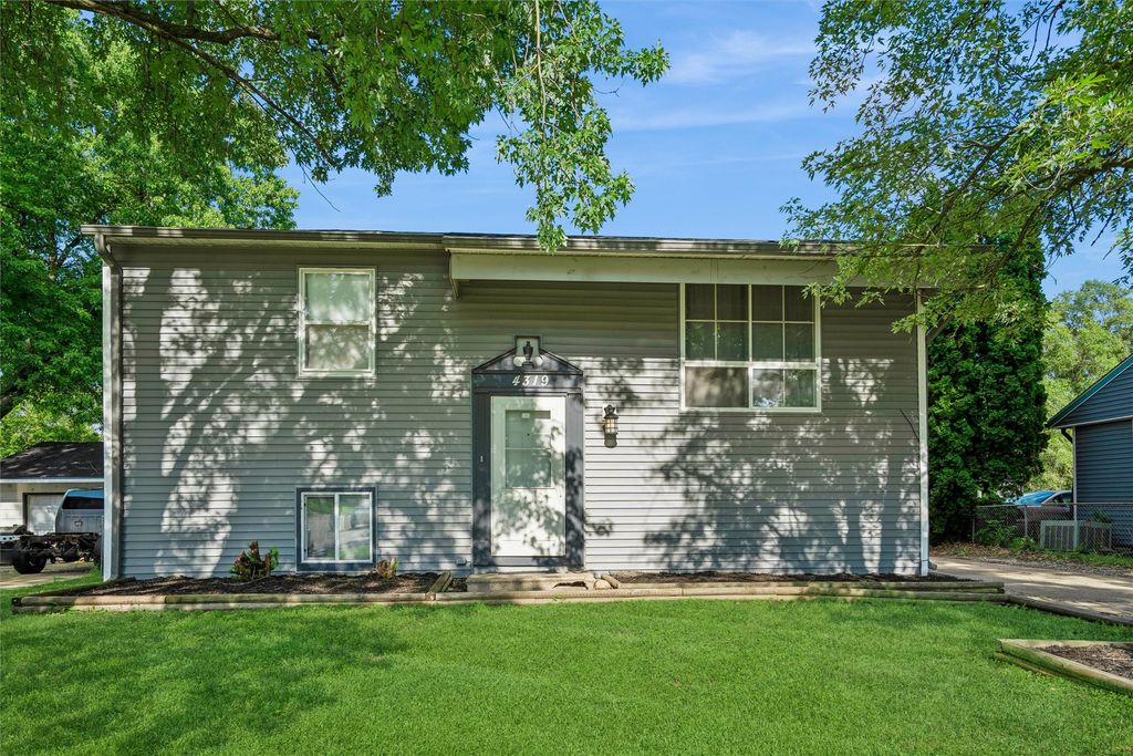4319 SE 5th Street, Des Moines, IA 50315