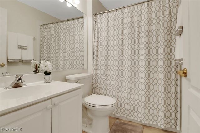 9000 Spring Run BLVD 805, Estero, FL 34135