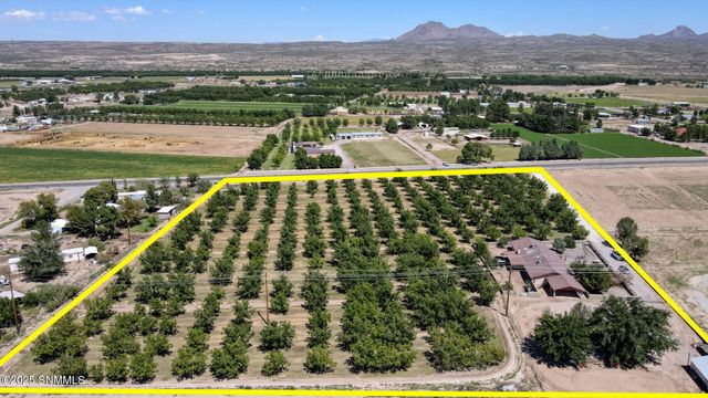 10917 N Valley Drive, Las Cruces, NM 88007