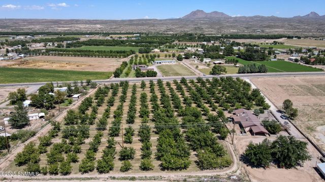 10917 N Valley Drive, Las Cruces, NM 88007