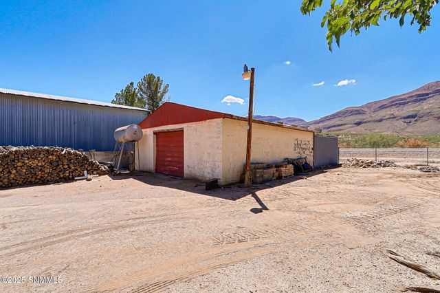 10917 N Valley Drive, Las Cruces, NM 88007