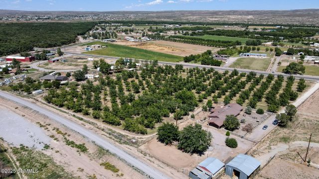 10917 N Valley Drive, Las Cruces, NM 88007