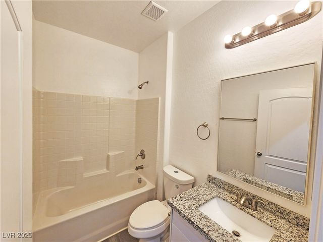 1111 Sixshooter Avenue 2B, Pahrump, NV 89048