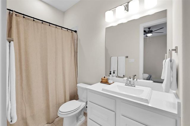 437 Ripple Edge Court, Katy, TX 77493