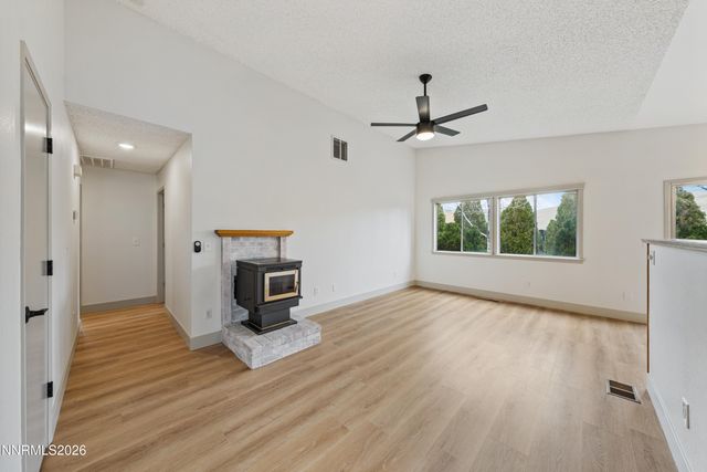 8651 Beechcraft Drive, Reno, NV 89506