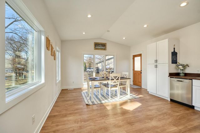 26580 Woodcrest Drive, Elko New Market, MN 55020