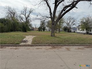 713 E Avenue A, Temple, TX 76501