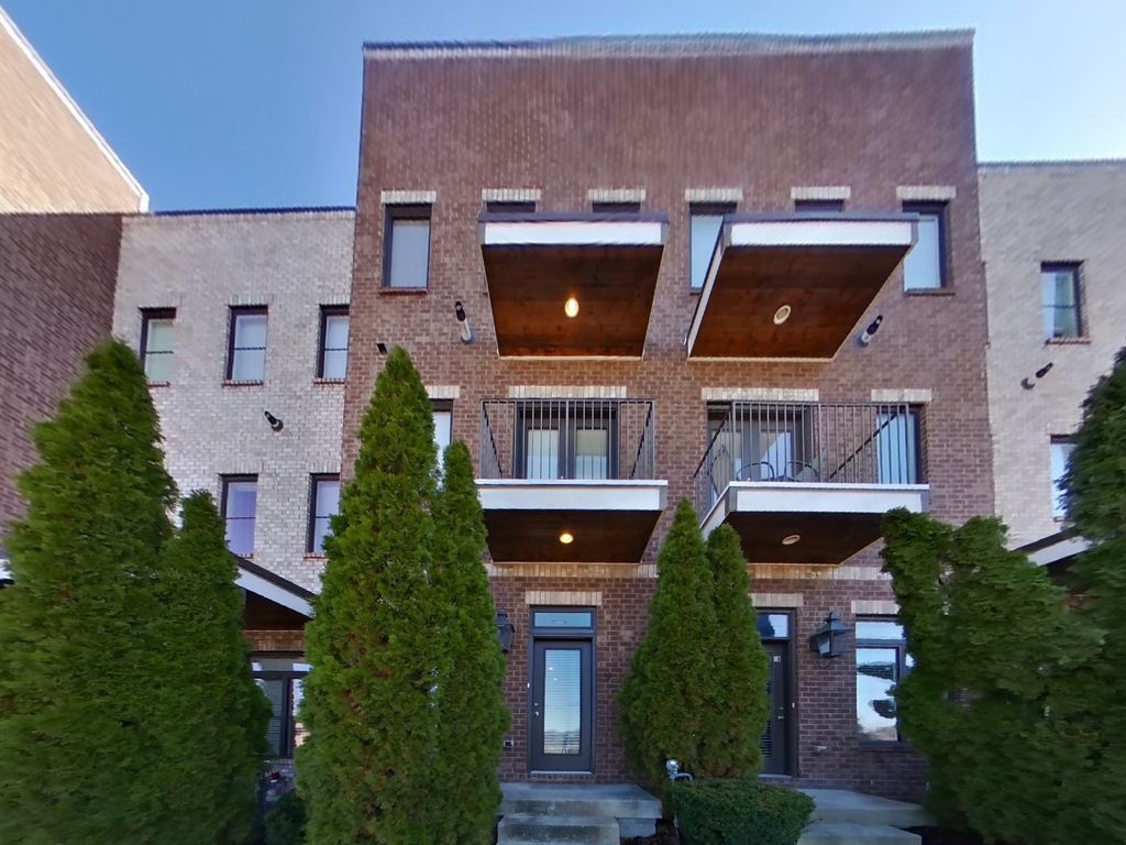 6813 Charlotte Pike Apt 9, Nashville, TN 37209