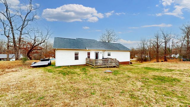 146 Sherron Dr, Dickson, TN 37055