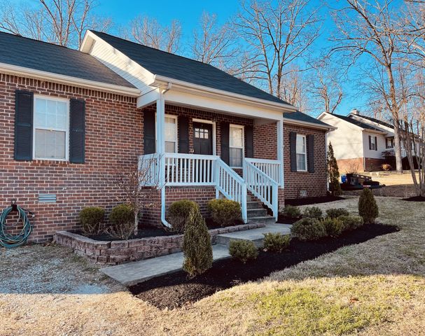 146 Sherron Dr, Dickson, TN 37055