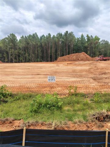 1028 Queens Bridge Way, Griffin, GA 30223