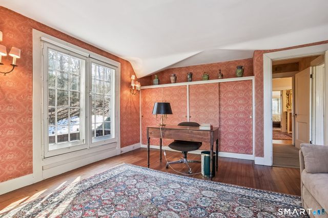 1050 Whitney Avenue, Hamden, CT 06517