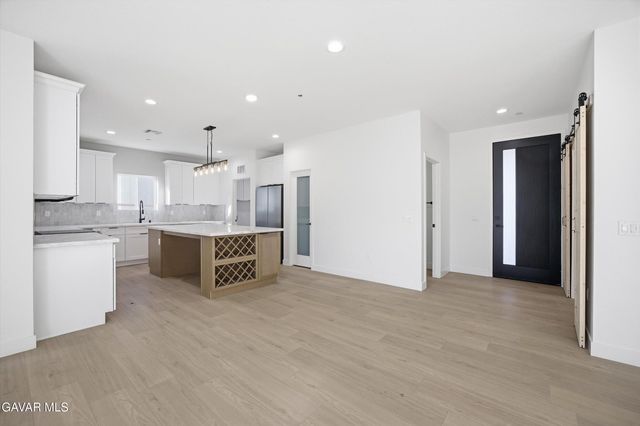 17750 Arlington Place, Tehachapi, CA 93561