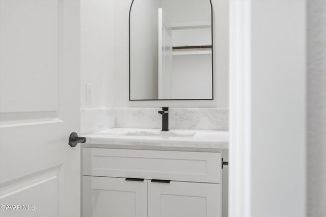 17750 Arlington Place, Tehachapi, CA 93561