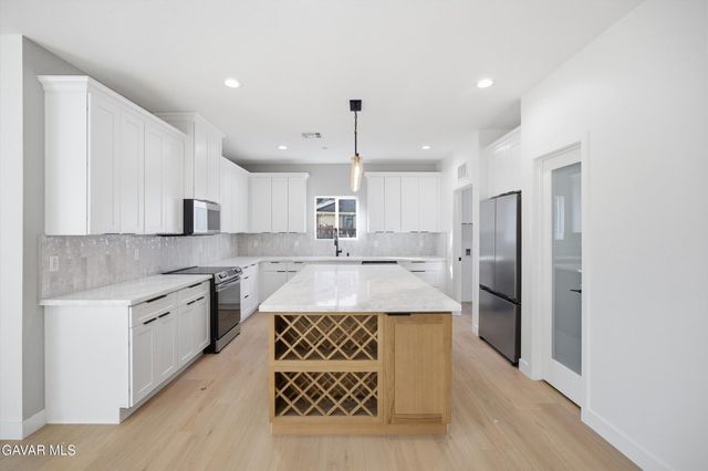 17750 Arlington Place, Tehachapi, CA 93561