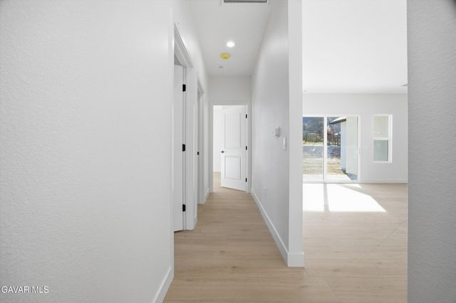 17750 Arlington Place, Tehachapi, CA 93561