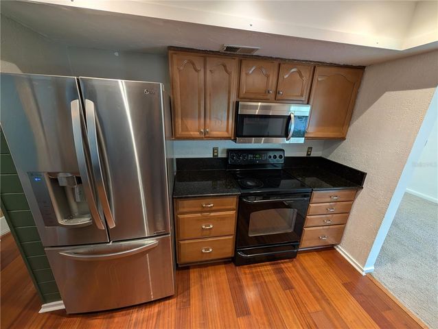 719 REGENT CIRCLE S, Brandon, FL 33511