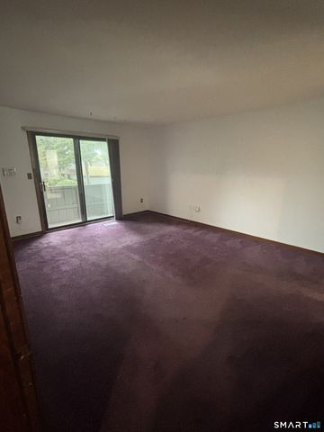 19 Hickory Hill 19, Southington, CT 06489