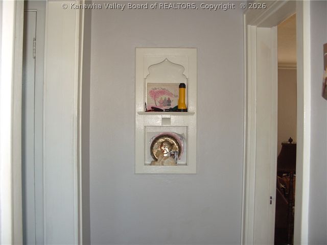 410 Ferry Street, Montgomery, WV 25136