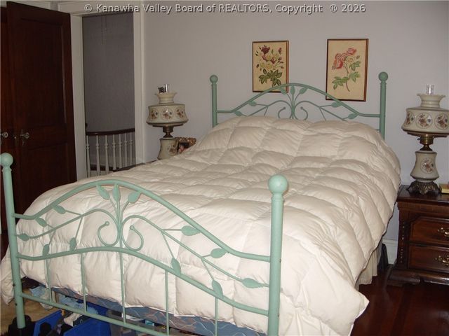 410 Ferry Street, Montgomery, WV 25136