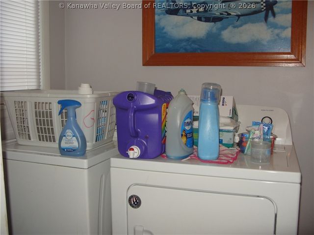 410 Ferry Street, Montgomery, WV 25136