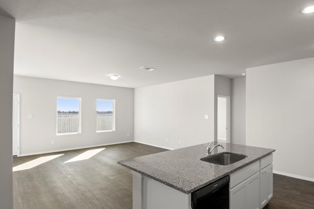 322 Legacy Point Drive, Sealy, TX 77474