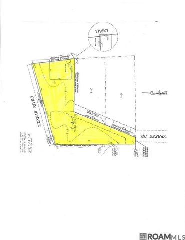 32625 Cypress Dr, Springfield, LA 70449
