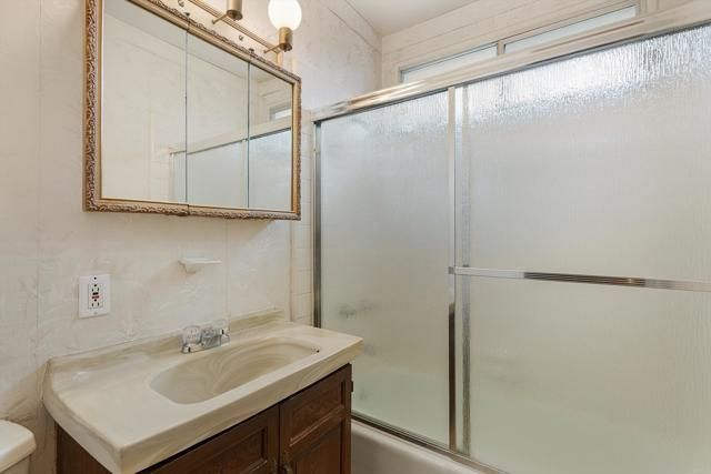 3868 Bass Street, La Mesa, CA 91941