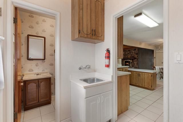 3868 Bass Street, La Mesa, CA 91941