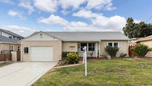 3868 Bass Street, La Mesa, CA 91941