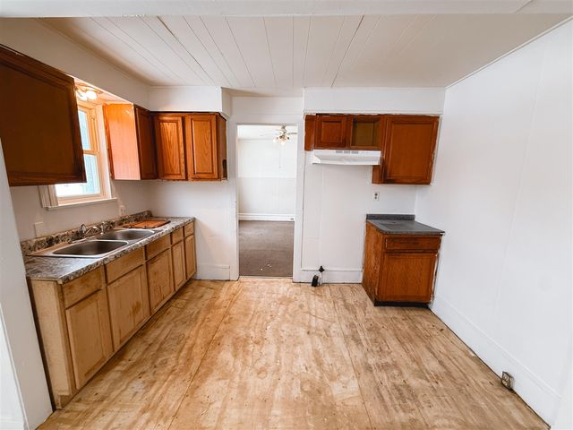 2505 Jefferson Street, Muskegon Heights, MI 49444