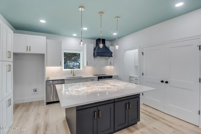 1003 Finley Street, Long Beach, MS 39560