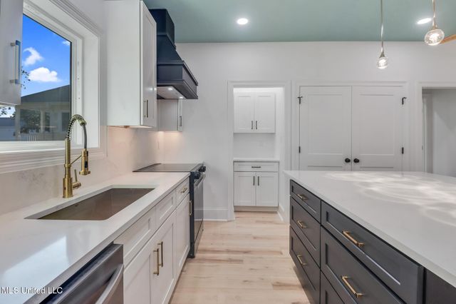 1003 Finley Street, Long Beach, MS 39560