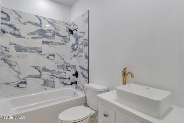 1003 Finley Street, Long Beach, MS 39560