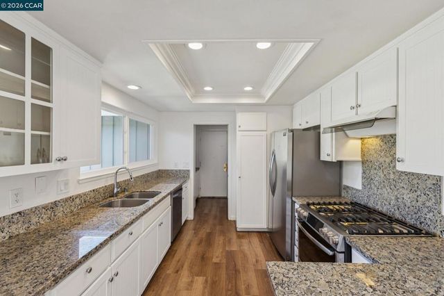 2137 Presidio Ct, Danville, CA 94526