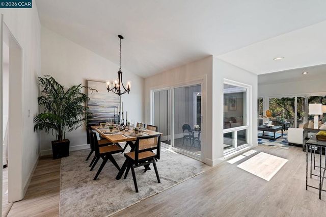 2137 Presidio Ct, Danville, CA 94526