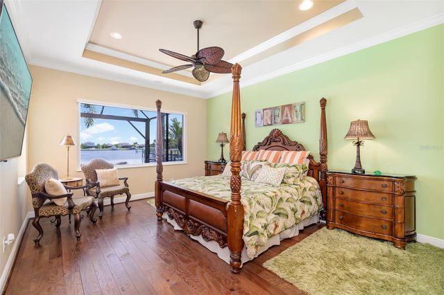 5216 LAKE OVERLOOK AVENUE, Bradenton, FL 34208