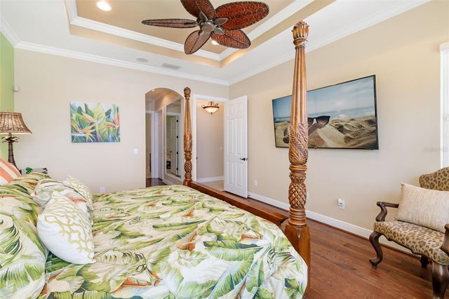 5216 LAKE OVERLOOK AVENUE, Bradenton, FL 34208
