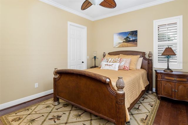 5216 LAKE OVERLOOK AVENUE, Bradenton, FL 34208
