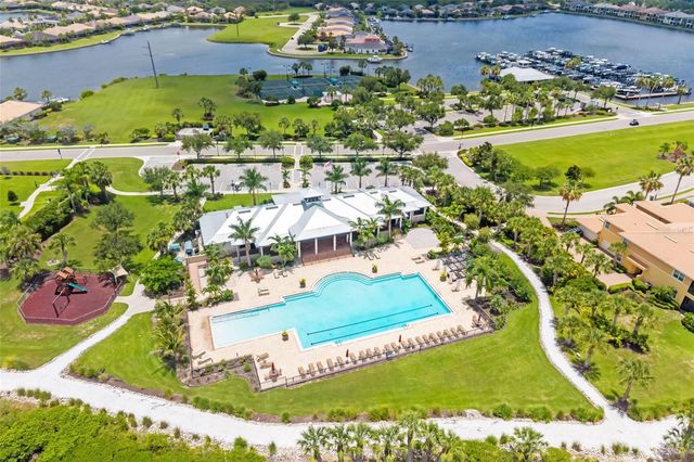 5216 LAKE OVERLOOK AVENUE, Bradenton, FL 34208