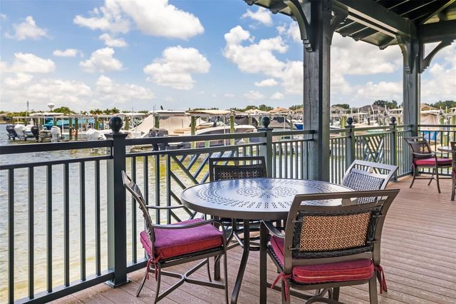 5216 LAKE OVERLOOK AVENUE, Bradenton, FL 34208