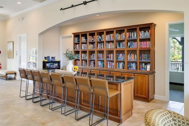 5216 LAKE OVERLOOK AVENUE, Bradenton, FL 34208