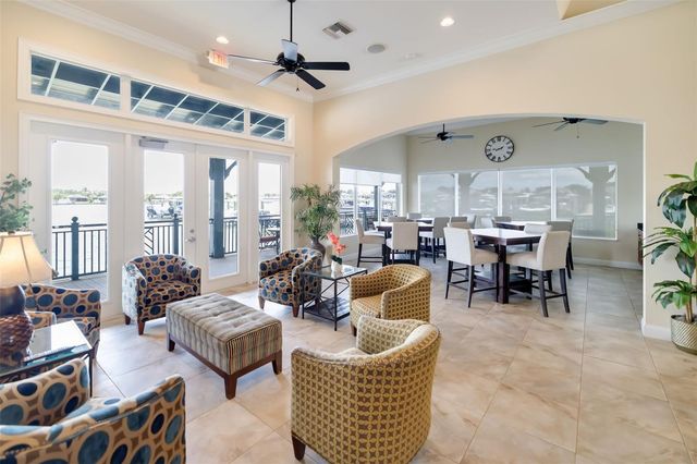 5216 LAKE OVERLOOK AVENUE, Bradenton, FL 34208