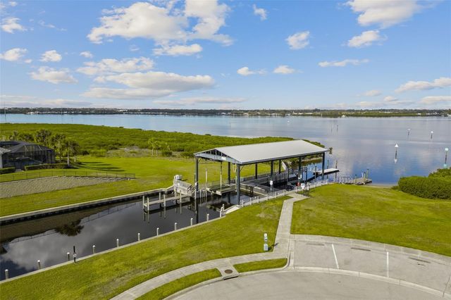 5216 LAKE OVERLOOK AVENUE, Bradenton, FL 34208