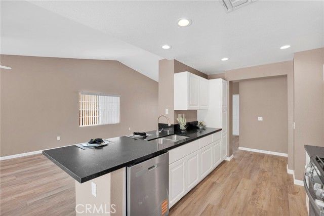 14334 Chamberlain, Victorville, CA 92394