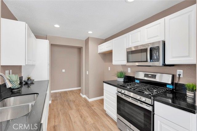 14334 Chamberlain, Victorville, CA 92394