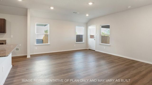 10643 Knox Landing Drive, College Station, TX 77845