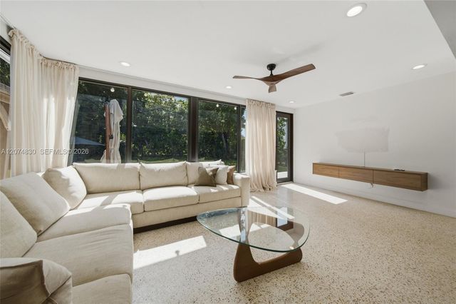 12025 NE 5th Avenue 12025, Biscayne Park, FL 33161