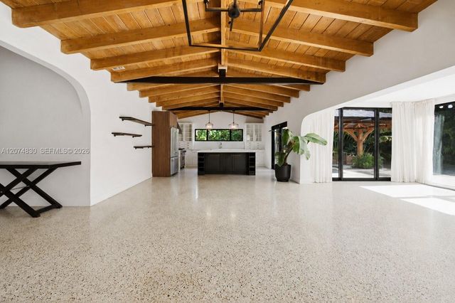 12025 NE 5th Avenue 12025, Biscayne Park, FL 33161