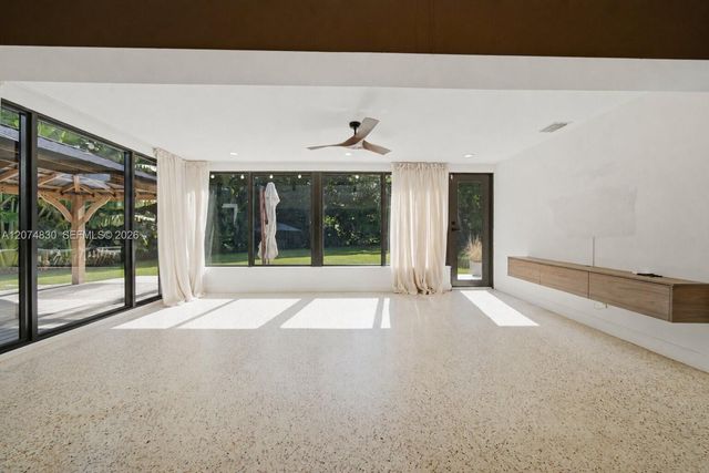12025 NE 5th Avenue 12025, Biscayne Park, FL 33161